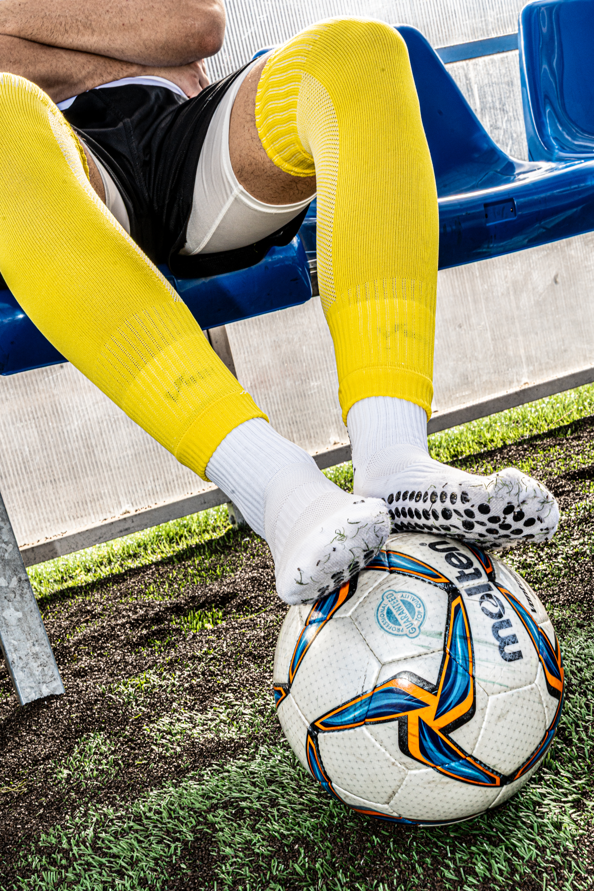 CALZE TUBOLARI GIALLE