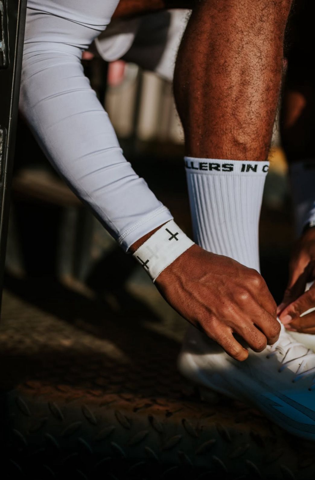 NASTRO BIANCO E NERO CON CROCI