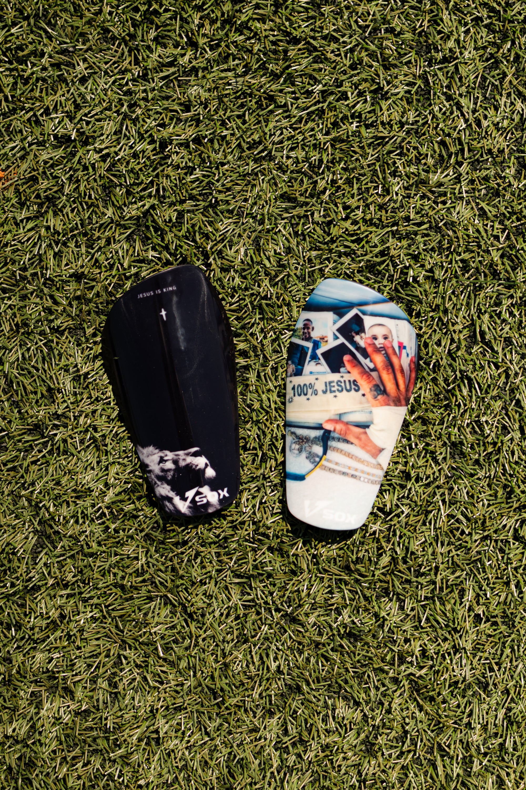 SHIN GUARDS "DON'T BE AFRAID"