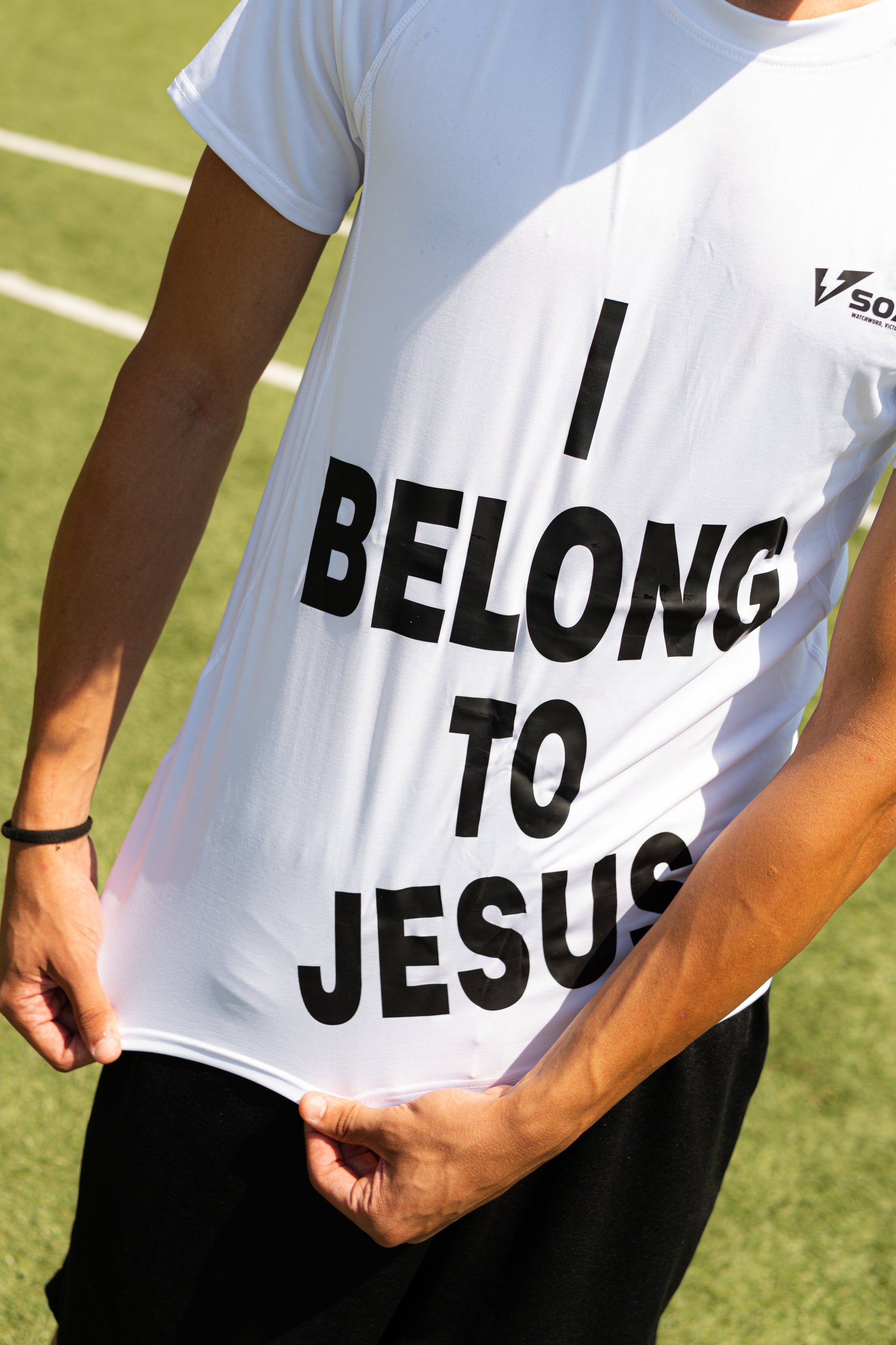 MAGLIA TERMICA MODELLO "I BELONG TO JESUS"
