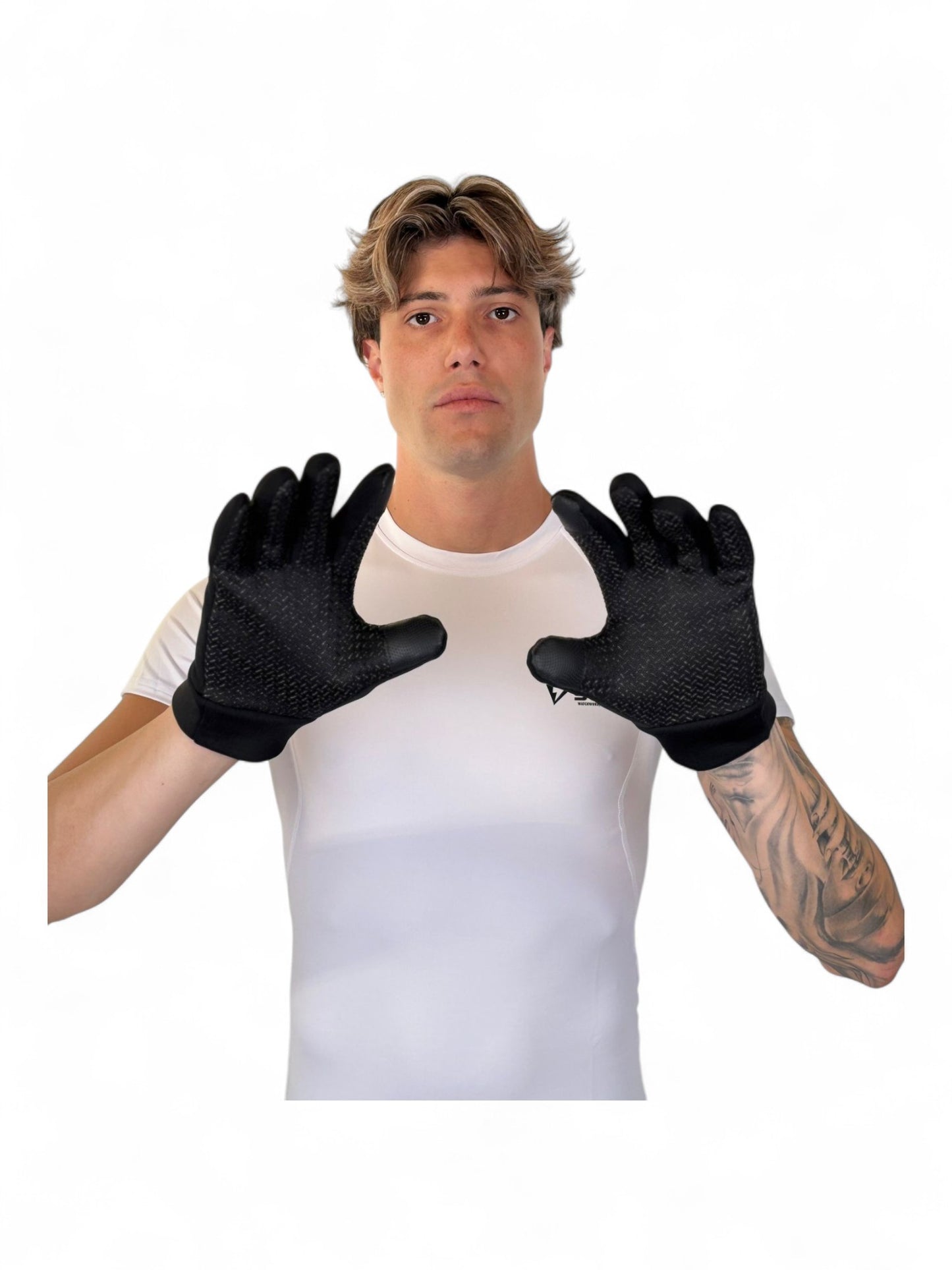 WINTER GLOVES